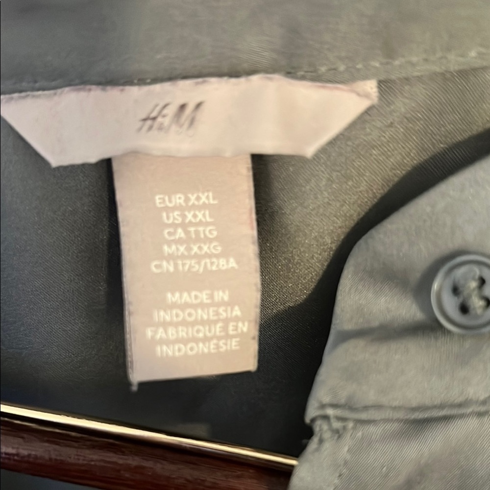 Gray Button-Up Shirt - Picture 2 of 2